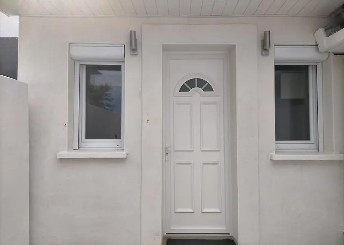 Beau Independant A15mn De La Plage, Proche De Toute Commodite